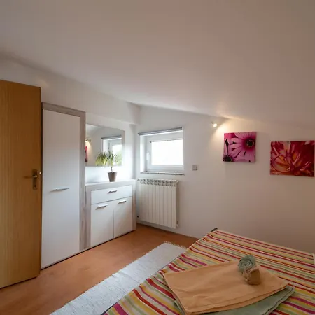 Apartment Sabrina Nearby Porec * Kukci