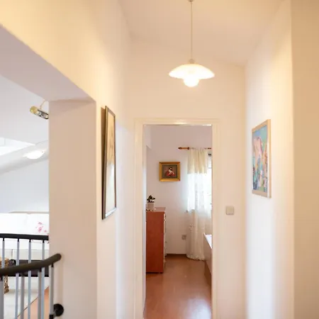 Apartment Sabrina Nearby Porec Apartment Kukci