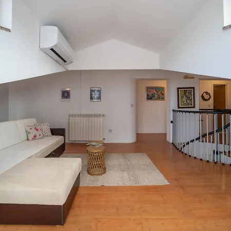 Apartment Sabrina Nearby Porec * Kukci