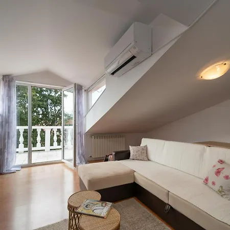 Apartment Apartment Sabrina Nearby Porec