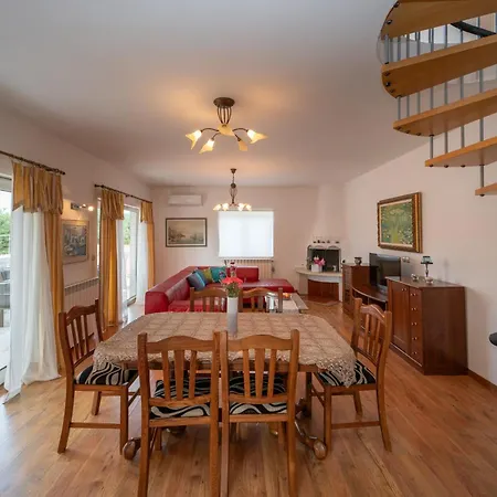 Apartamento Sabrina Nearby Porec